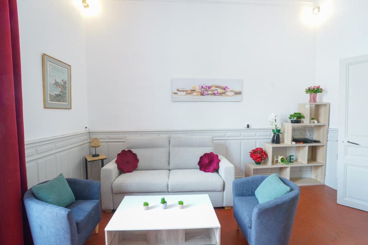 נרבון Appartement Du Forum,La Gare, 50 M2 , Climatisation, Garage, Cour מראה חיצוני תמונה